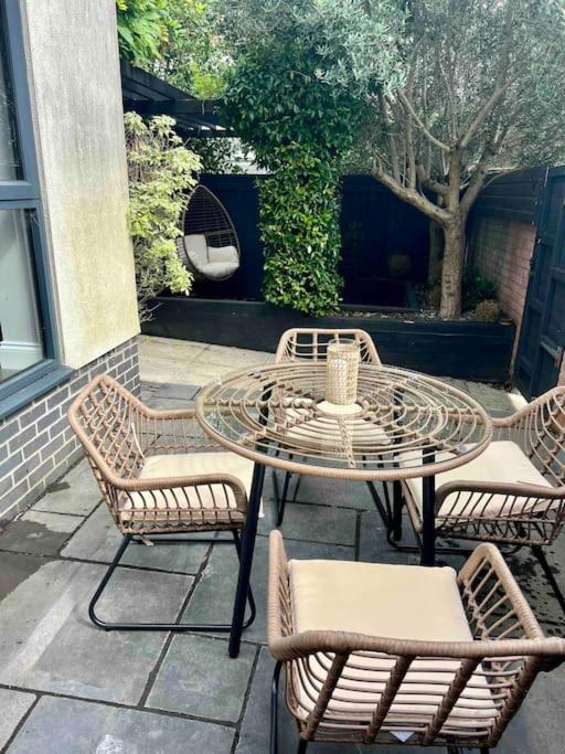 Private Garden Oasis In Central Bristol Exterior foto